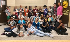 #PawsforReading